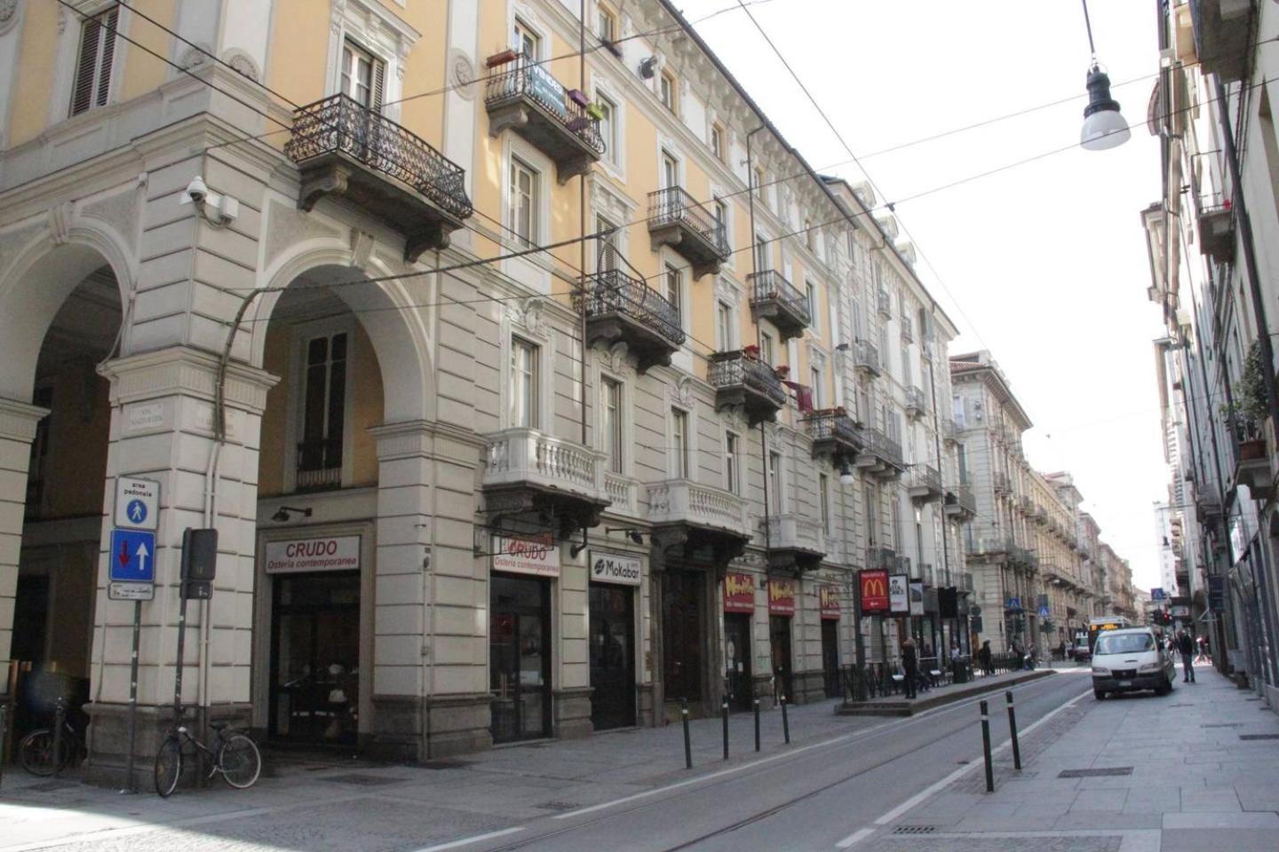 Nonpertutti Piazza Castello Senior E Famiglie Top Turin Exteriör bild