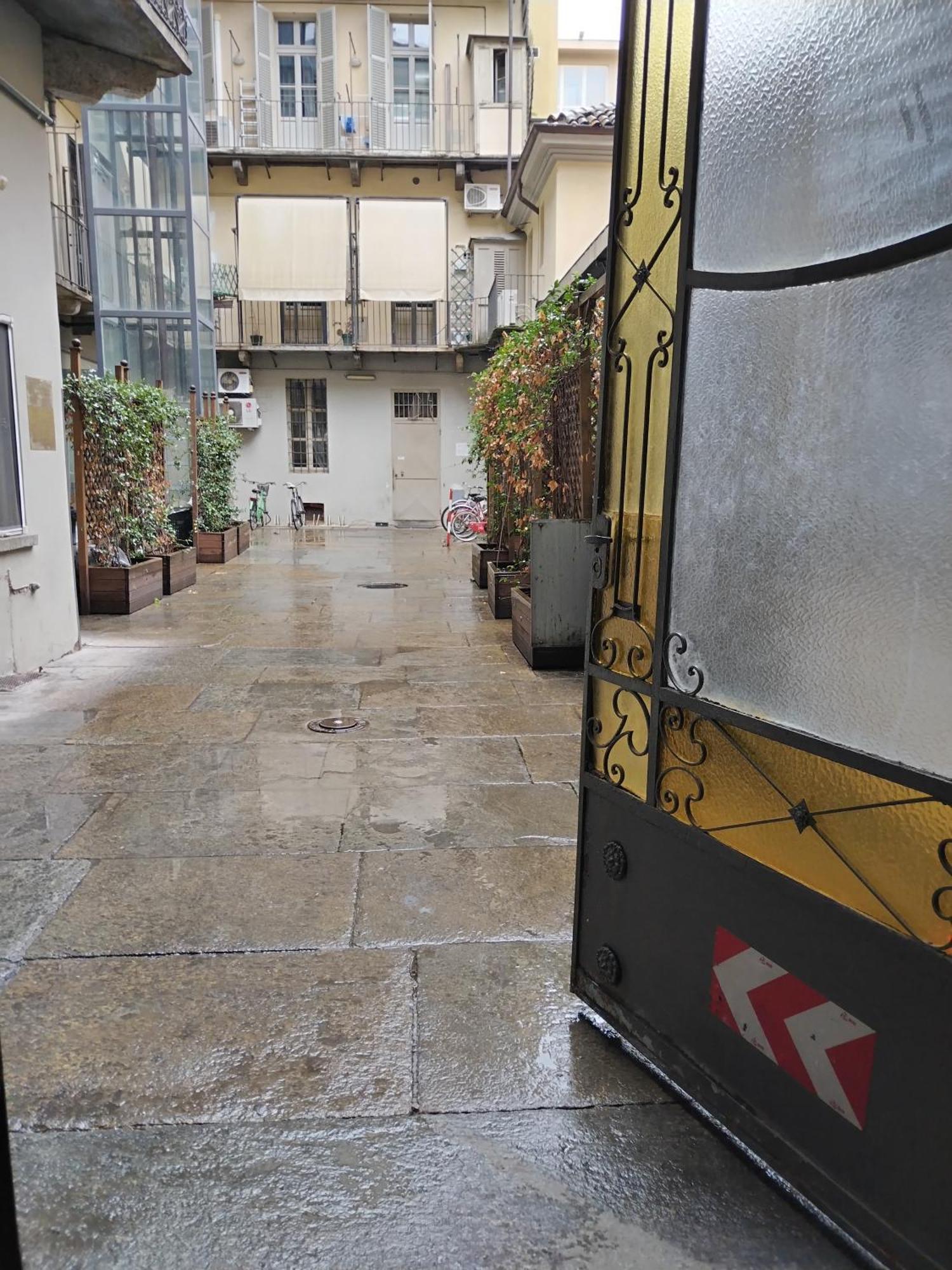 Nonpertutti Piazza Castello Accessibile Senior Famiglie Lägenhet Turin Exteriör bild