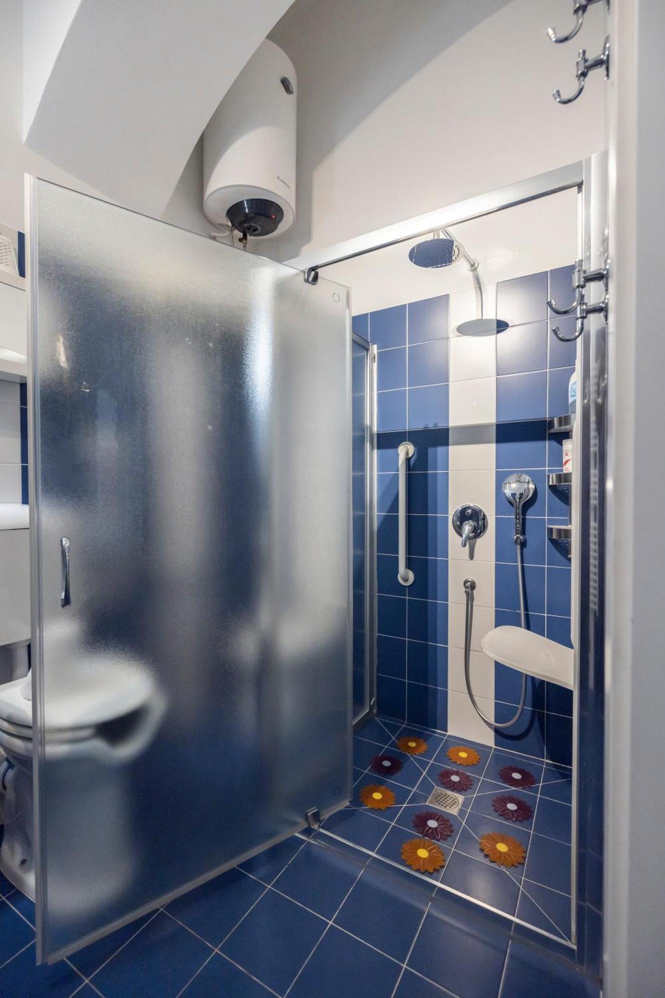 Nonpertutti Piazza Castello Accessibile Senior Famiglie Lägenhet Turin Exteriör bild